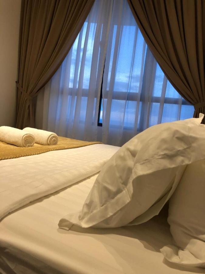 Panglima Troika Residensi Apartman Kota Bharu Kültér fotó