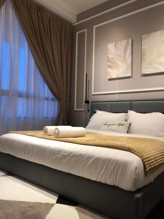 Panglima Troika Residensi Apartman Kota Bharu Kültér fotó